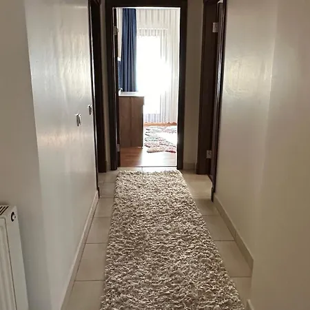 Corner Luxury Apartment